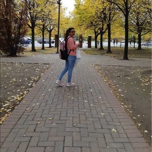 Meet your Posher, Rubai